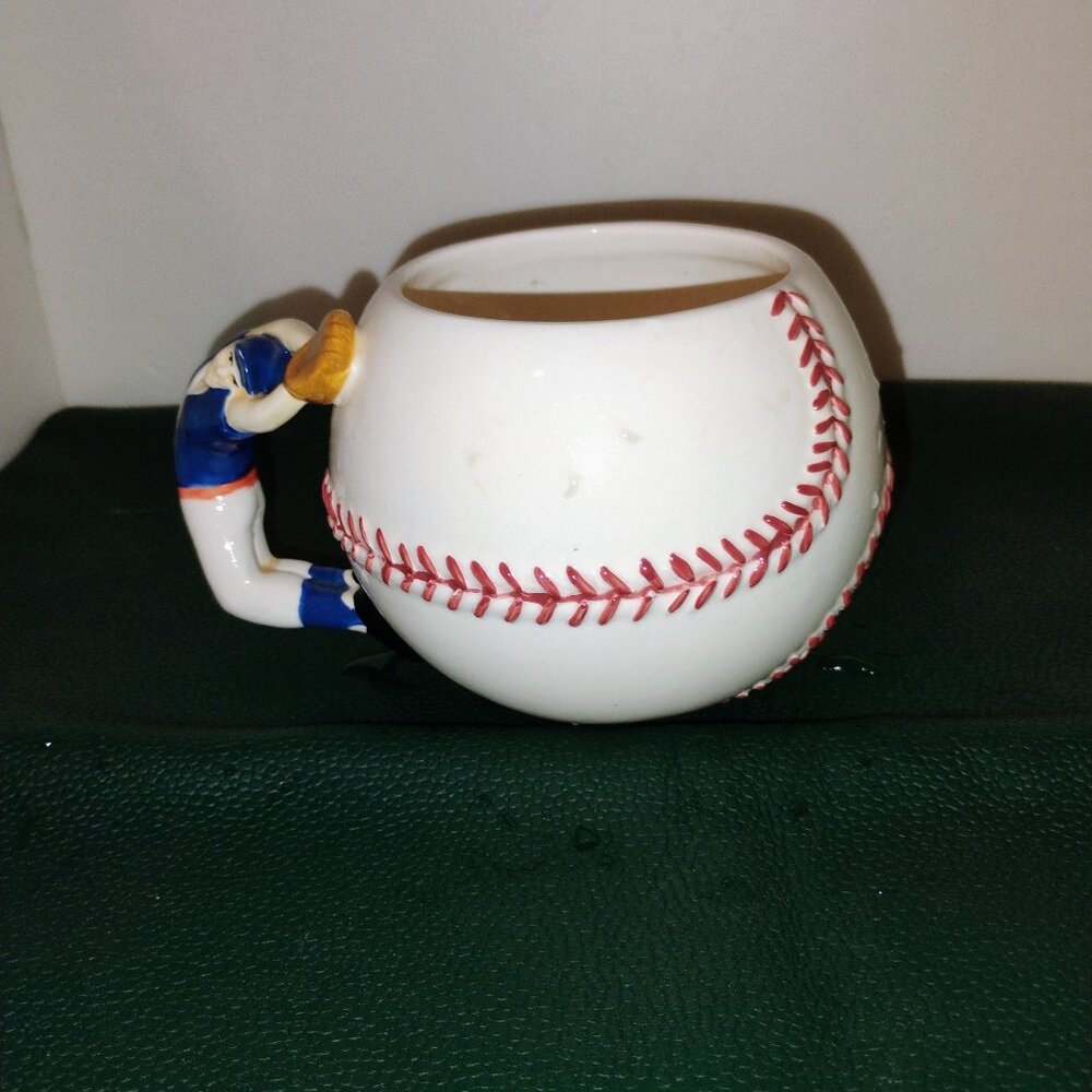 Vintage Coffeemate mug, baseball with player handle